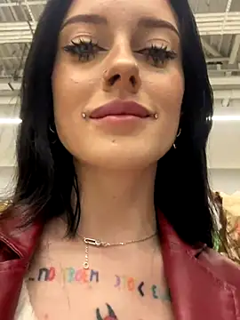 Melissa crazy online show from 4, 12, 2024