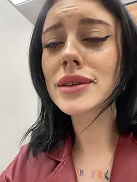 Melissa crazy online show from 22, 1, 2025