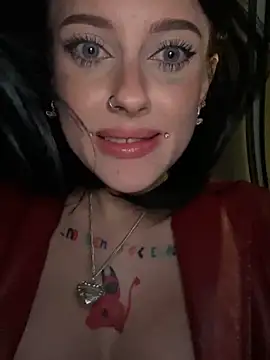 Melissa crazy online show from 25, 1, 2025