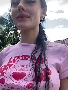 Melissa crazy online show from 26, 2, 2025