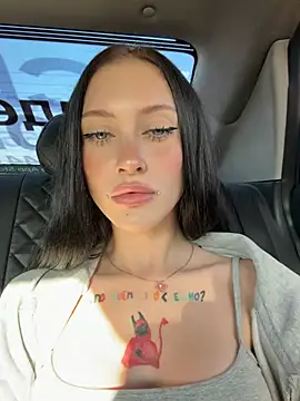 Melissa crazy online show from 4, 8, 2026