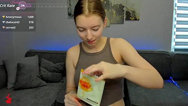 Snapshot of Drive-Crazy- chatting on 16, 2, 2025 Drive-Crazy- online show from 16, 2, 2025