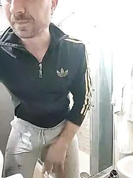 Snapshot of gilera250s chatting on 17, 3, 2025 gilera250s online show from 17, 3, 2025