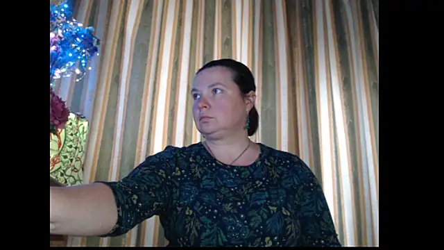 Snapshot of amorelara chatting on 9, 9, 2025 amorelara online show from 9, 9, 2025