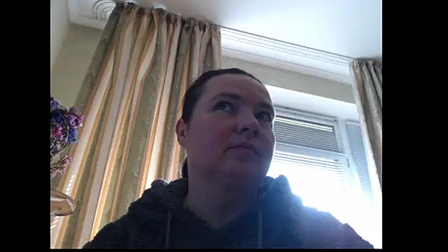 Snapshot of amorelara chatting on 28, 9, 2025 amorelara online show from 28, 9, 2025