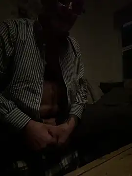 Shyboy817 online show from 1, 2, 2026