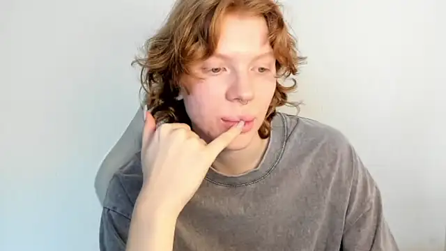 StellaDavis online show from 3, 3, 2026