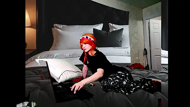 AriellaTaylor online show from 7, 2, 2025