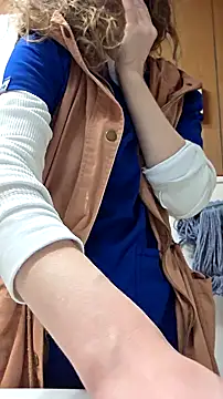 AriellaTaylor online show from 22, 2, 2025