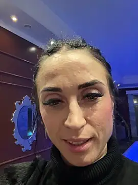 Mona da online show from 10, 3, 2025