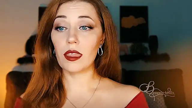 Snapshot of MissBeverlyMills chatting on 2, 10, 2025 MissBeverlyMills online show from 2, 10, 2025