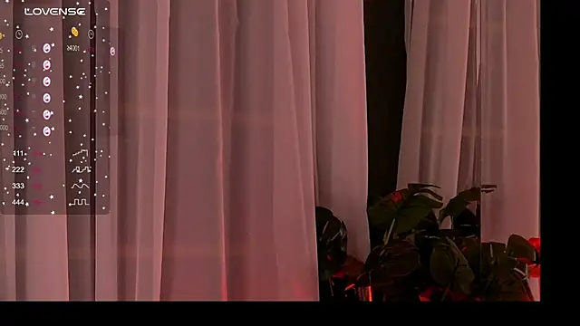 CynthiaWest online show from 15, 10, 2025