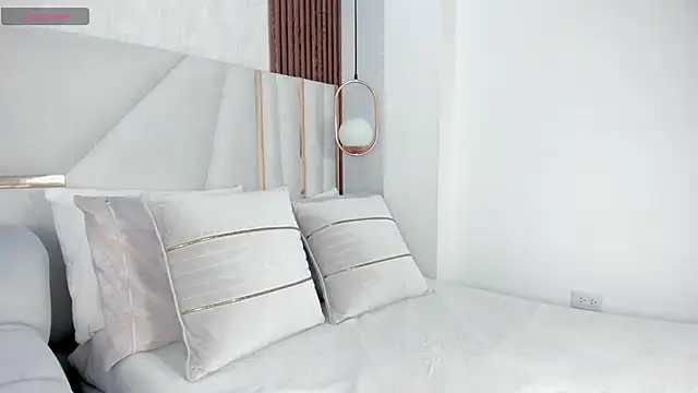 im giselle  online show from 22, 9, 2025