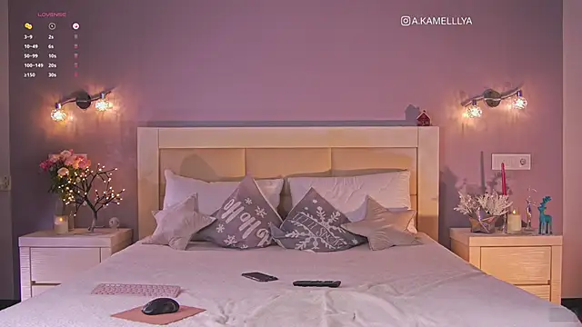 iKamelllya online show from 20, 12, 2024