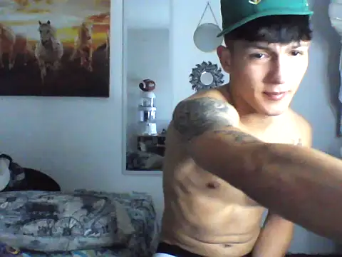 Snapshot of Pharaon_71 chatting on 18, 2, 2025 Pharaon 71 online show from 18, 2, 2025