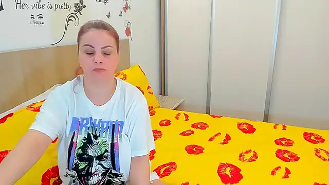 Adelamilfsex online show from 14, 3, 2026