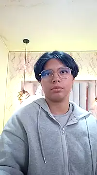 Emmapark  online show from 2, 3, 2025