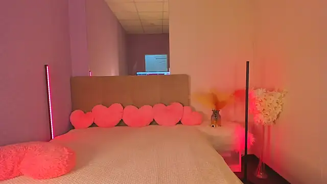 SelenaaSky online show from 3, 3, 2025