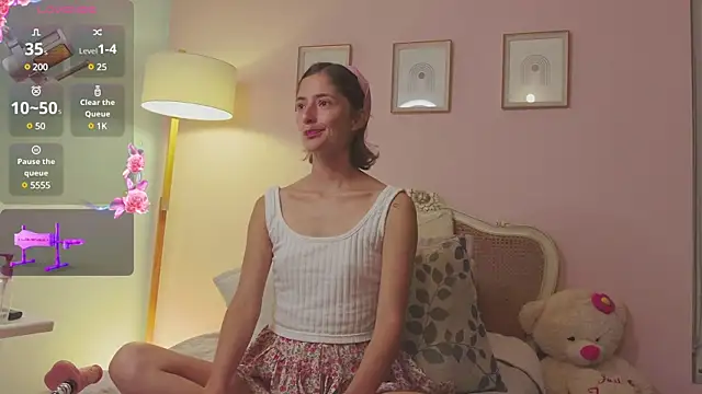 KittyAna online show from 11, 2, 2025