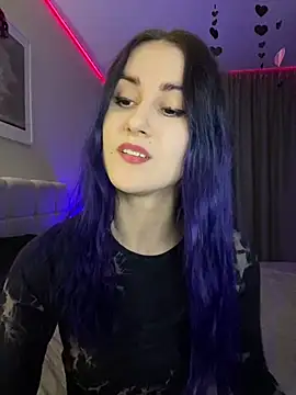 Erotic Synth Goddess online show from 1, 3, 2025