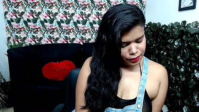 Wendy Hot  online show from 12, 2, 2025