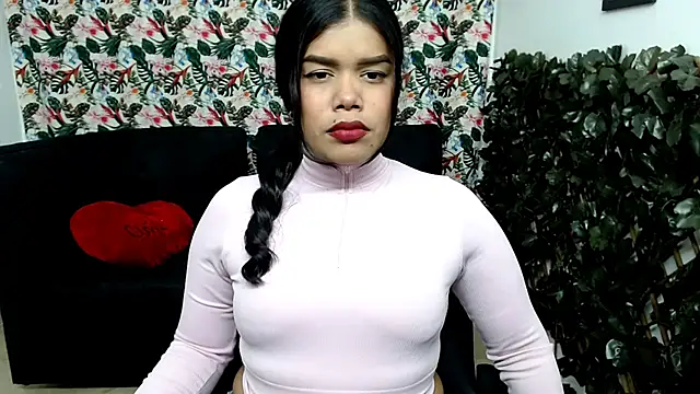 Wendy Hot  online show from 7, 3, 2025