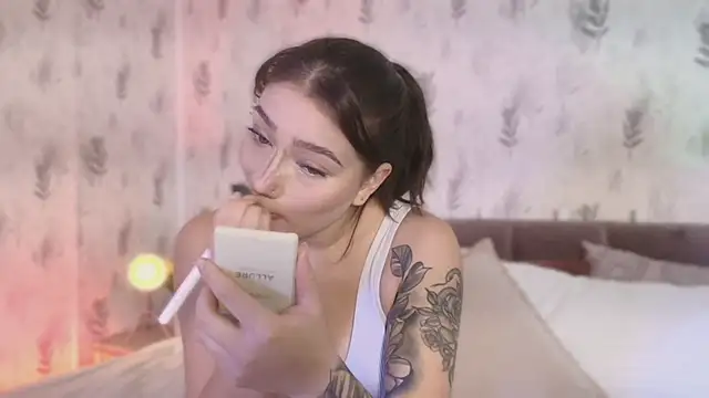 Giaa Ross online show from 29, 10, 2025