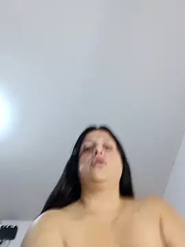 whitegirl0122 online show from 13, 11, 2025