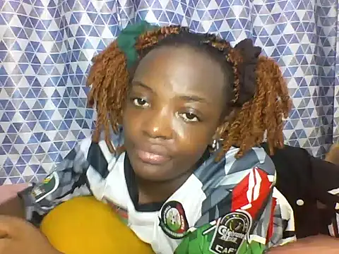 HOTBABE19 online show from 4, 3, 2025