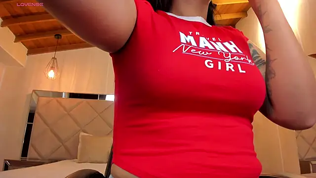 AlyssaDean online show from 19, 12, 2025