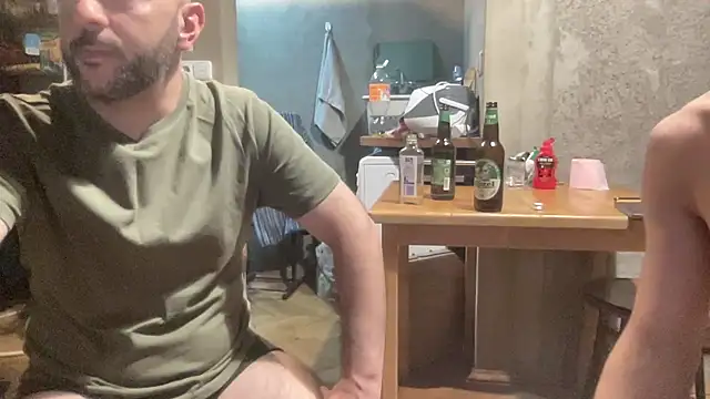 Snapshot of RedDante89 chatting on 11, 7, 2026 RedDante89 online show from 11, 7, 2026