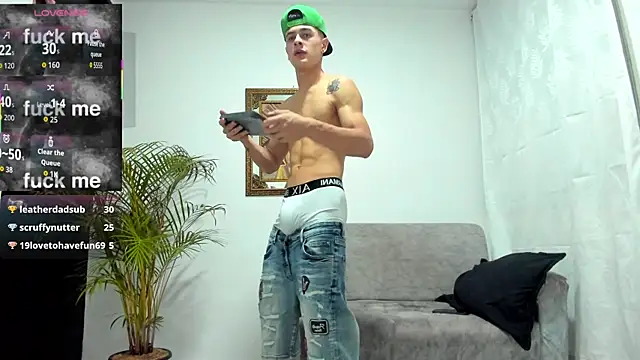 JuniorMorris  online show from 19, 11, 2025