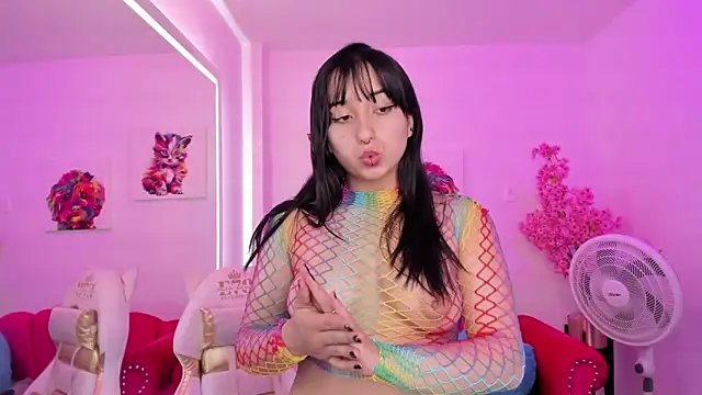 Snapshot of Miss_dolly_ chatting on 13, 12, 2024 Miss dolly  online show from 13, 12, 2024