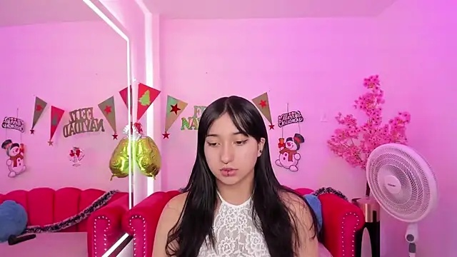Snapshot of Miss_dolly_ chatting on 28, 12, 2024 Miss dolly  online show from 28, 12, 2024