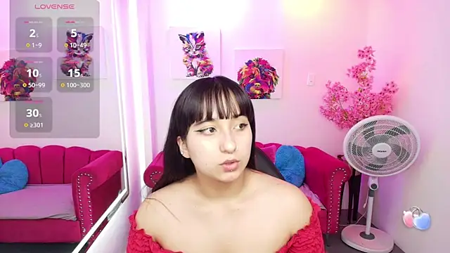 Snapshot of Miss_dolly_ chatting on 10, 9, 2025 Miss dolly  online show from 10, 9, 2025