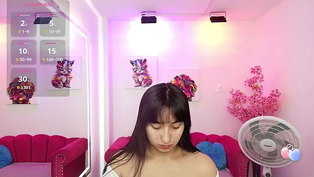 Snapshot of Miss_dolly_ chatting on 15, 9, 2025 Miss dolly  online show from 15, 9, 2025