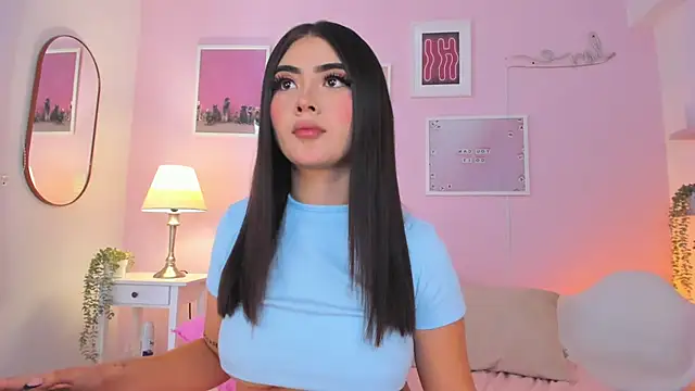 Snapshot of little-natt chatting on 7, 2, 2025 little-natt online show from 7, 2, 2025