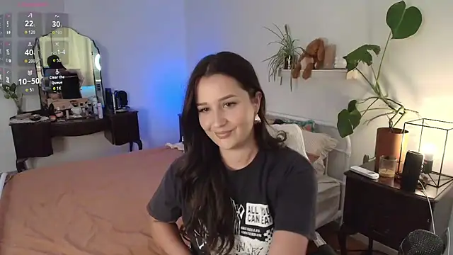 Snapshot of Lenas_Room chatting on 6, 2, 2026 Lenas Room online show from 6, 2, 2026