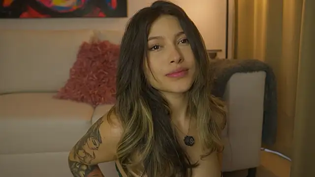 AyraSmith  online show from 12, 2, 2026