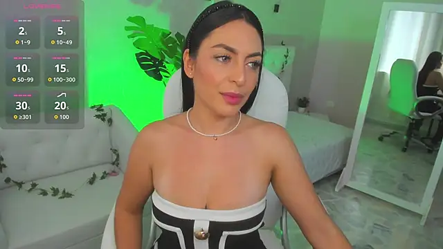 yourmagic venus online show from 27, 5, 2026