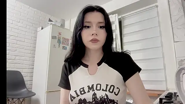 Alisa Black Star online show from 5, 7, 2026