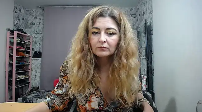 Helen1974 online show from 5, 2, 2025