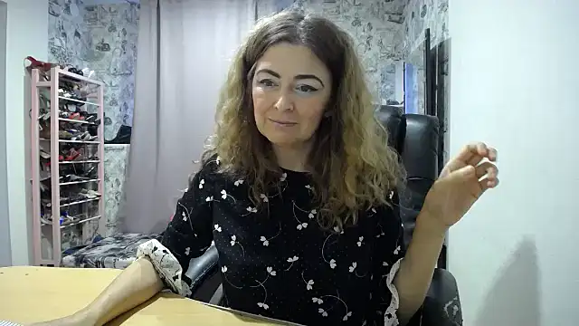 Helen1974 online show from 6, 6, 2026