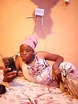 cute naimah online show from 1, 10, 2025