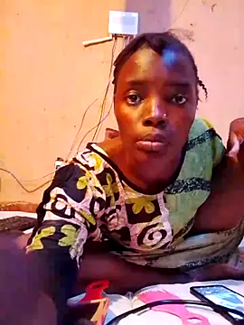 cute naimah online show from 10, 11, 2025