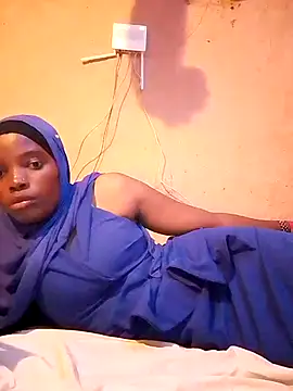 cute naimah online show from 11, 11, 2025