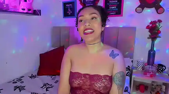 Zoe Gruber online show from 14, 2, 2025