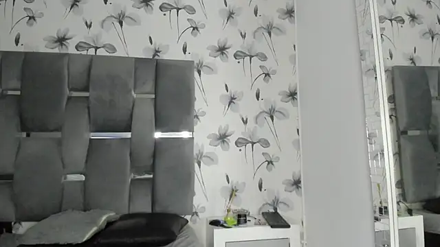 Snapshot of Ehotloveaxxx chatting on 24, 12, 2024 Ehotloveaxxx online show from 24, 12, 2024