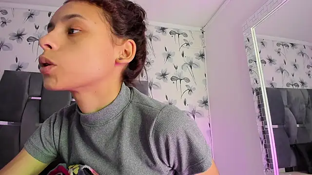 Snapshot of Ehotloveaxxx chatting on 14, 1, 2025 Ehotloveaxxx online show from 14, 1, 2025