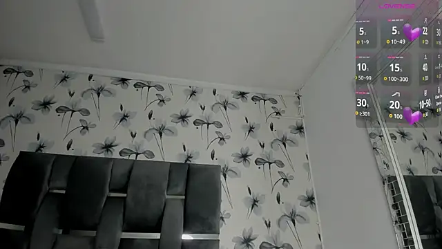 Snapshot of Ehotloveaxxx chatting on 8, 2, 2025 Ehotloveaxxx online show from 8, 2, 2025